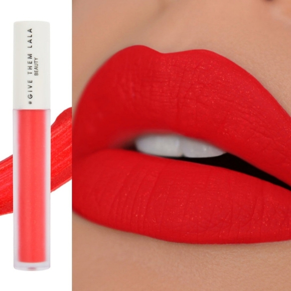 Give Them Lala HydroMatte in I LOVE YOU - Picture 3 of 3